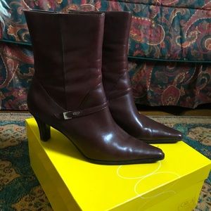 CIRCA JOAN&DAVID LEATHER BOOTS